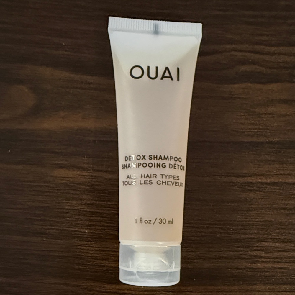 OUAI Detox Shampoo